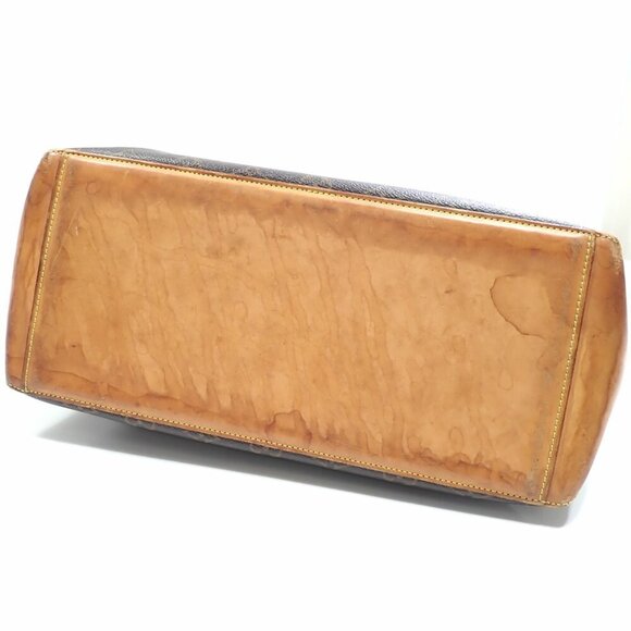 LOUIS VUITTON Brown Monogram Tote Bag - Picture 3 of 9